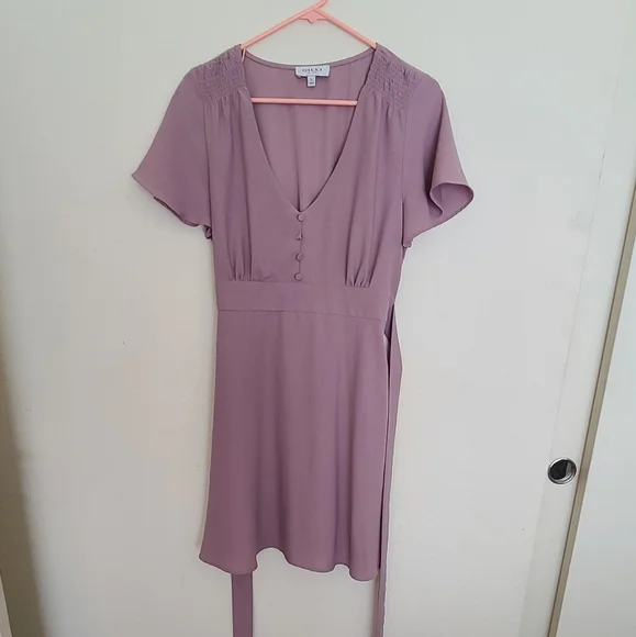 Dress - Picture 1 of 2